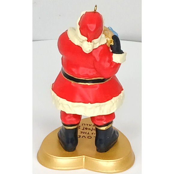 Hallmark Ornament Santa Claus 2011 Gift Of Love Heart Keepsake Collectible - Picture 8 of 12